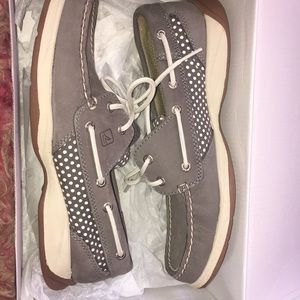 SPERRY TOP-SIDER Women’s boat shoe. NeverWorn